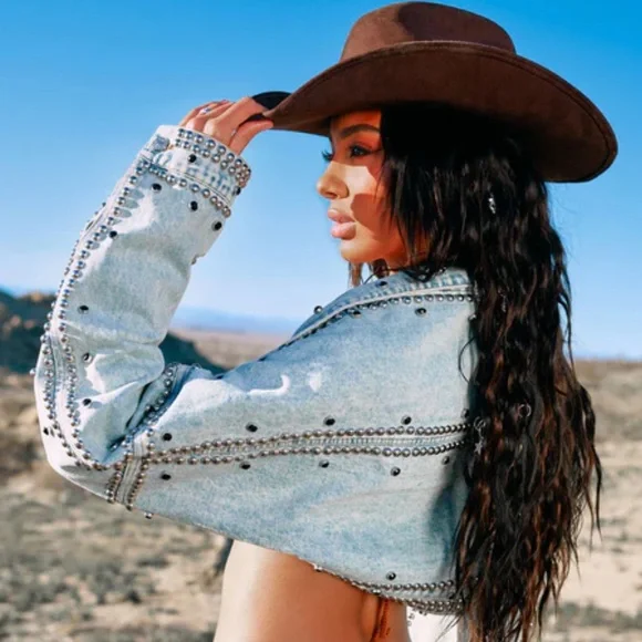 Fashion Nova Hollywood Studded Denim Jacket - Light Blue Wash - Picture 4 of 6